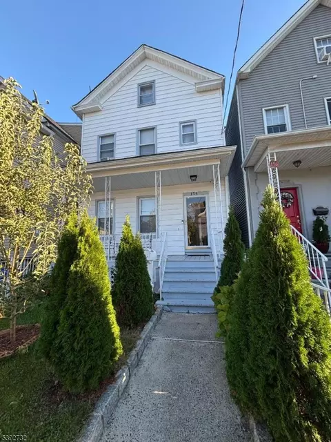 154 Sayre St, Elizabeth, NJ 07208