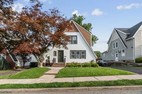 56 Summer St, Hawthorne, NJ 07506