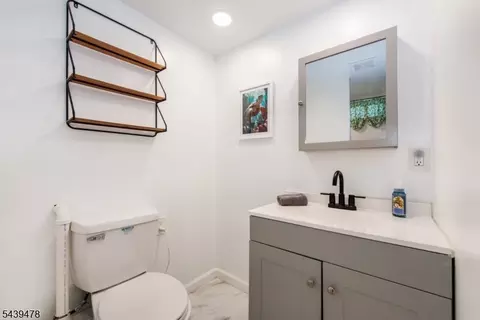 144 Baker St, Dover, NJ 07801 photo 20