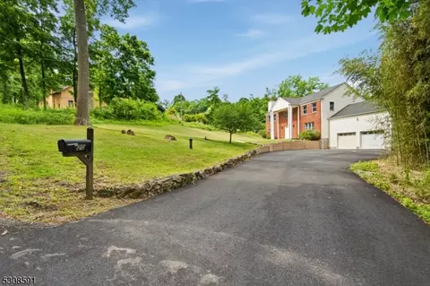 20 Cleacene Ave, Budd Lake, NJ 07828