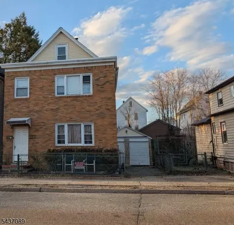 91 Semel Ave, Garfield, NJ 07026