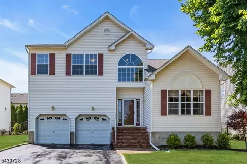 17 Okeefe Rd, Bridgewater, NJ 08807