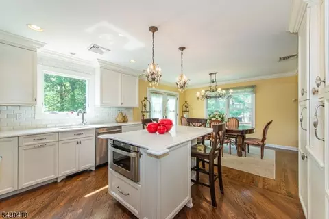 11 Crane Dr, Pine Brook, NJ 07058 photo 12
