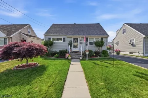 23 Madison St, Belleville, NJ 07109