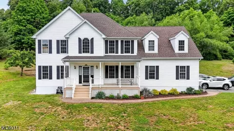 42 Stephens Mill Rd, Hackettstown, NJ 07840
