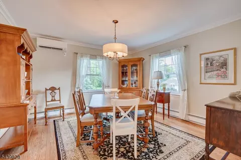 Dining - 102 Michael St, Edison, NJ 08820 photo 3 of 4