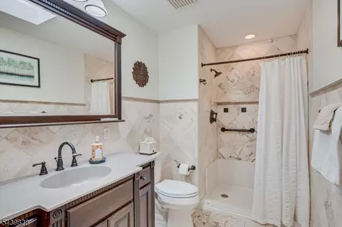 Bath - 102 Michael St, Edison, NJ 08820 photo 1 of 4