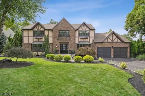 170 Killarney Dr, Berkeley Heights, NJ 07922