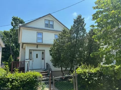 1338 E 2nd St, Plainfield, NJ 07062 photo 2