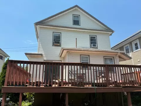 Exterior - 1338 E 2nd St, Plainfield, NJ 07062 photo 3 of 5