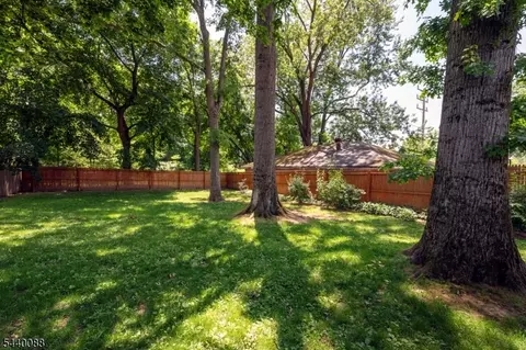 17 Tooker Pl, Springfield, NJ 07081 photo 23