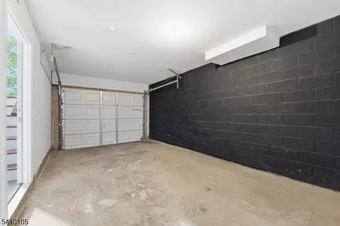 23 Edwin Pl, Newark, NJ 07112 photo 30