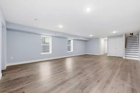 23 Edwin Pl, Newark, NJ 07112 photo 28