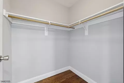 23 Edwin Pl, Newark, NJ 07112 photo 11