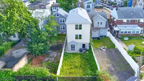 23 Edwin Pl, Newark, NJ 07112 photo 31