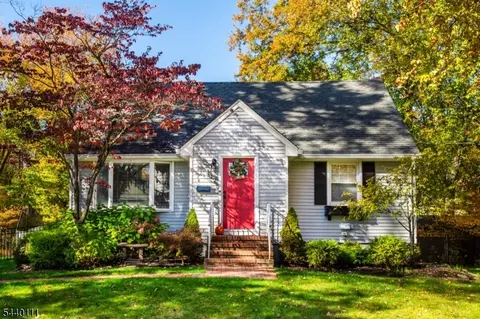 112 Lafayette Ave, Township Of Washington, NJ 07676
