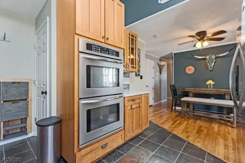 Entry Way - 37 North St, Dover, NJ 07801 photo 4 of 4
