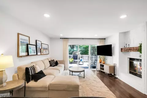 Living - 278 Penns Way Ondo, Basking Ridge, NJ 07920 photo 1 of 1