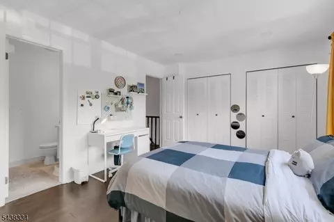 Bedroom - 278 Penns Way Ondo, Basking Ridge, NJ 07920 photo 6 of 8