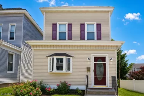 112 Rollinson St, West Orange, NJ 07052