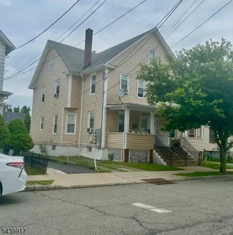 105-107 Berry St, Dover, NJ 07801