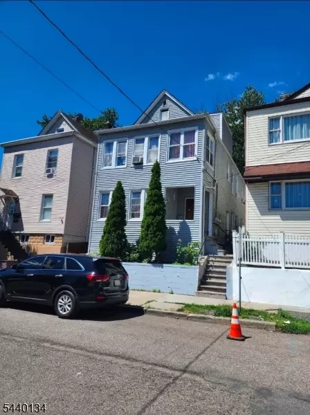 85 Tulip St #2, Passaic, NJ 07055