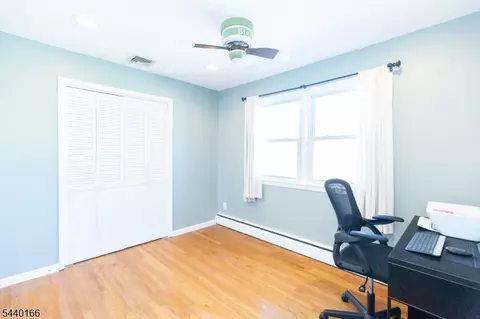 67 Thomas Pl, Edison, NJ 08837 photo 30