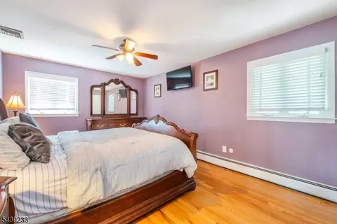 19 Falcon Pl, Wayne, NJ 07470 photo 13
