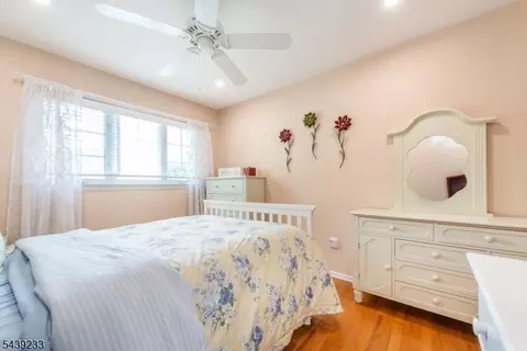 19 Falcon Pl, Wayne, NJ 07470 photo 21