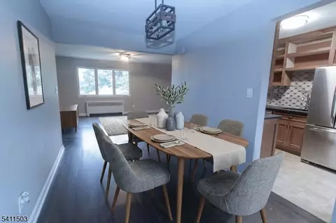 Dining - 72 Troy Dr # D, Springfield, NJ 07081 photo 1 of 2