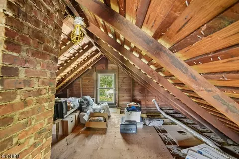 Entry Way - 48 Mountain Ave, Mendham, NJ 07945 photo 7 of 8