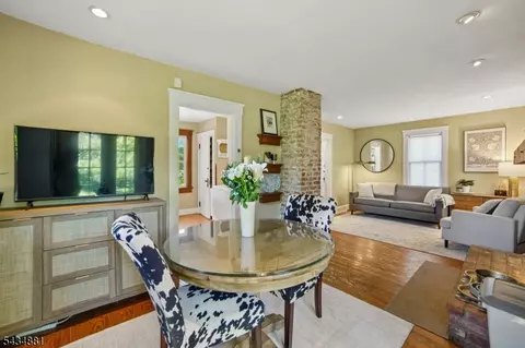 Dining - 48 Mountain Ave, Mendham, NJ 07945 photo 1 of 2