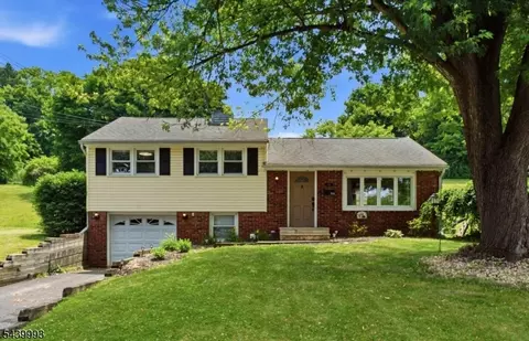 708 Franklin St, Belvidere, NJ 07823
