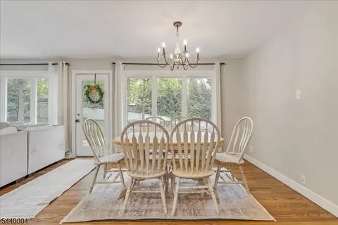 9 Linden Ln, Wayne, NJ 07470 photo 13