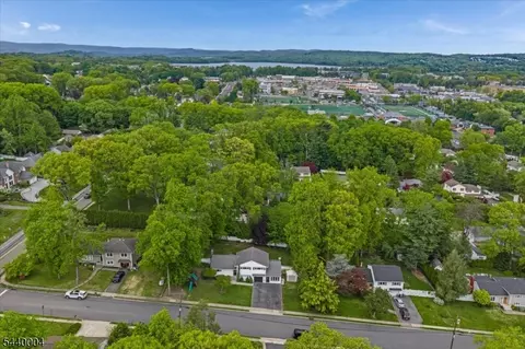 View/Area - 9 Linden Ln, Wayne, NJ 07470 photo 8 of 10
