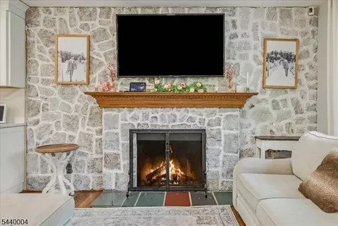 9 Linden Ln, Wayne, NJ 07470 photo 10
