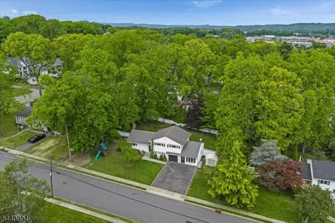 9 Linden Ln, Wayne, NJ 07470 photo 38