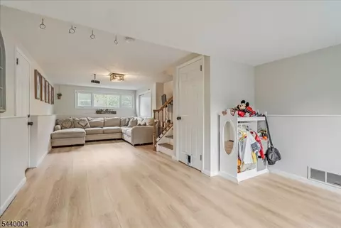 Other - 9 Linden Ln, Wayne, NJ 07470 photo 8 of 10
