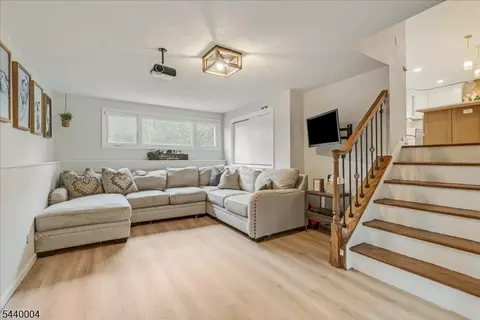 Other - 9 Linden Ln, Wayne, NJ 07470 photo 7 of 10