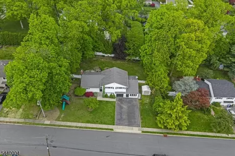 View/Area - 9 Linden Ln, Wayne, NJ 07470 photo 3 of 10