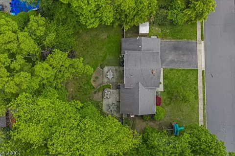 View/Area - 9 Linden Ln, Wayne, NJ 07470 photo 10 of 10