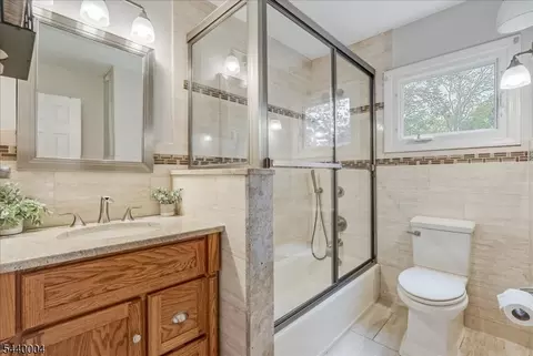 9 Linden Ln, Wayne, NJ 07470 photo 18