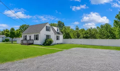 106 Steinmetz Rd, Hillsborough, NJ 08844