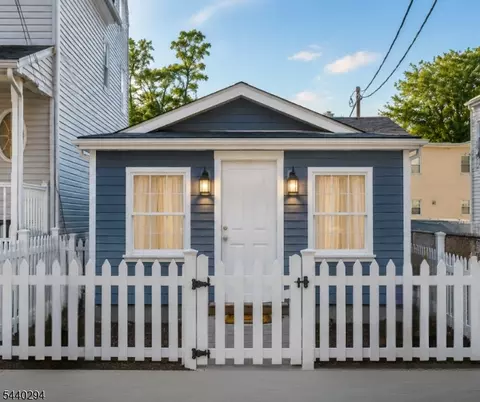 254 Union Ave, Paterson, NJ 07502