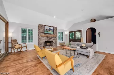 1448 Long Rd, Martinsville, NJ 08836 photo 10