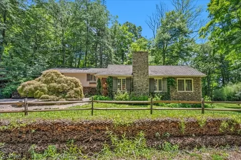 1448 Long Rd, Martinsville, NJ 08836 photo 2