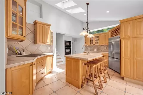 1448 Long Rd, Martinsville, NJ 08836 photo 22