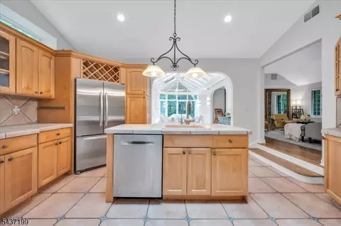 1448 Long Rd, Martinsville, NJ 08836 photo 24