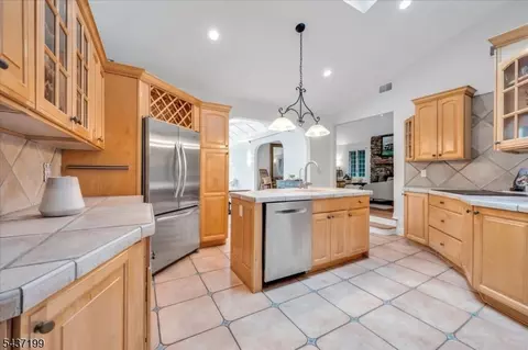 1448 Long Rd, Martinsville, NJ 08836 photo 23