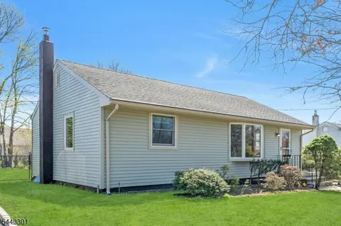 Exterior - 20 Kievit Rd, Wayne, NJ 07470 photo 3 of 8